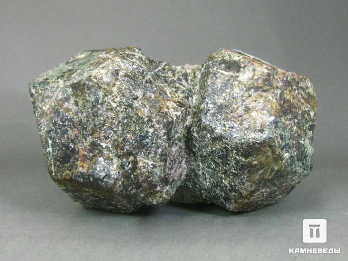 Альмандин (гранат), сросток кристаллов, 10-158/13, фото 1