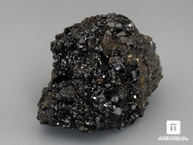 Андрадит, Меланит (чёрный гранат), Гранат. Андрадит (меланит), друза 9,8х7,3х6,2 см