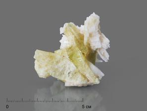 Бразилианит, Альбит. Бразилианит с альбитом, 5,3х5,2х3,3 см