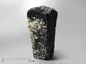 Ильваит, кристалл 5,8х3,2х2,8 см