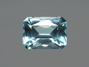 Топаз голубой, огранка 8х6х4,5 мм (1,8 ct)