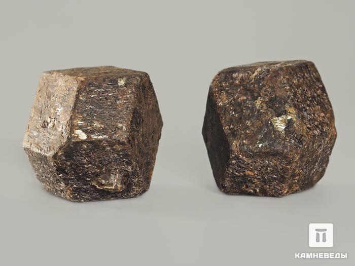 Гранат (альмандин), кристалл 3,5-4 см, 10-158/41, фото 2