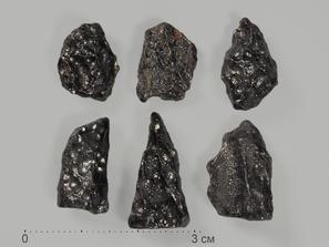 Индошинит, тектит 1,5-2 см (1-2 г)