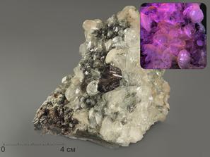 Титанит, Кальцит. Титанит с кристаллами кальцита, 9,3х7,9х7,3 см