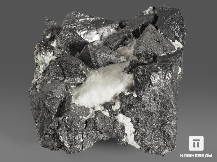Магнетит, сросток кристаллов 9,5х7,1х6,1 см, 10-189, фото 3