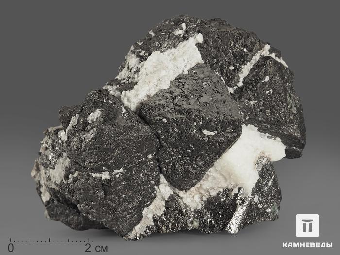 Магнетит, сросток кристаллов 8,4х5,1х4,3 см, 10-189/14, фото 1