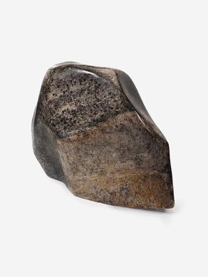 Гранат, Альмандин. Гранат (альмандин) в кристаллическом сланце, полировка 35х24х13 см