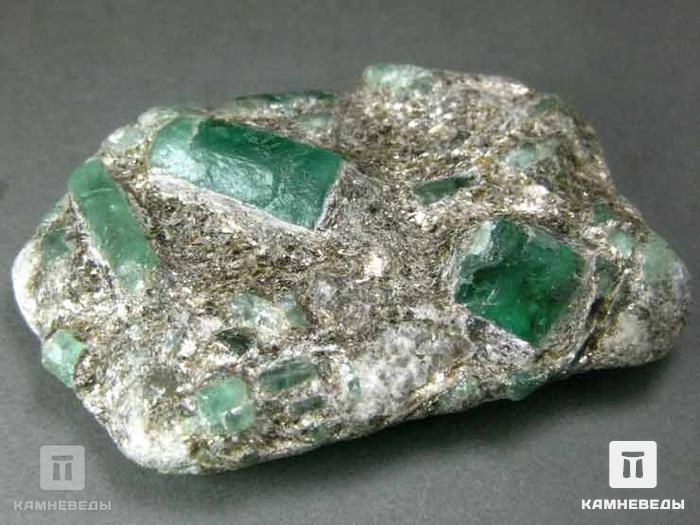 Берилл зелёный, кристаллы в сланце, 10-117/7, фото 3