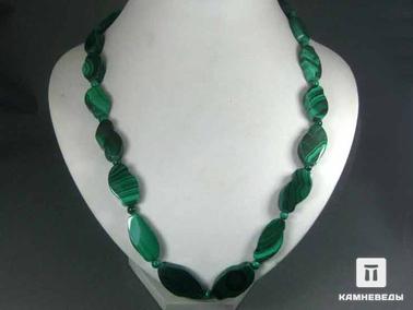Малахит. Бусы из малахита