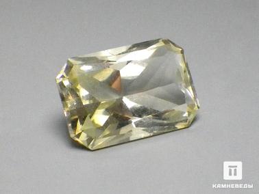 Топаз. Топаз, огранка 6,8 ct