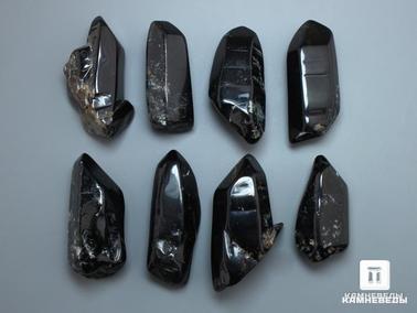 Дымчатый кварц, Раухтопаз. Раухтопаз (дымчатый кварц), полированный кристалл 3-4 см