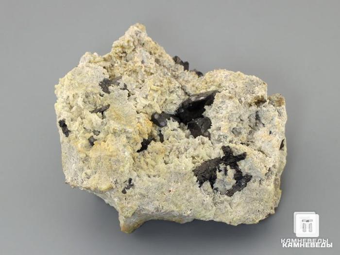 Ильменит, кристаллы в породе 11,1х8,8х5 см, 10-104, фото 2