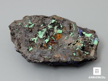 Азурит, Малахит. Малахит с азуритом в породе, 7х5,2х2,6 см