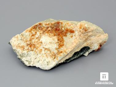 Гранат. Гранат гроссуляр, 8,7х5,2х3,3 см