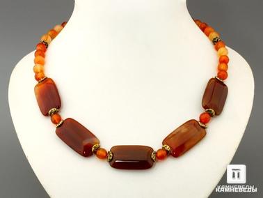 Сердолик. Бусы из сердолика