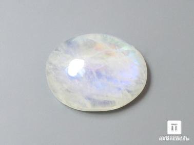 Адуляр. Лунный камень (адуляр), кабошон 1,9х1,5х0,7 см