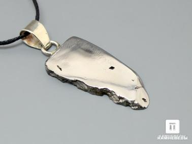 Метеориты. Кулон из метеорита Чинге, 3,5х1,5х0,2 см