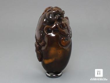 Халцедон. Резьба по халцедону «Китайский дракон», 9,5х5,2х4,3 см