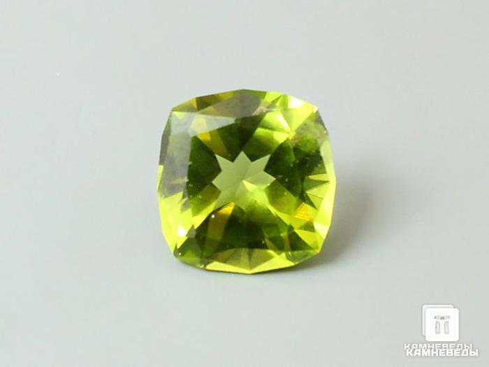 Хризолит (оливин), огранка 9х9х5 мм (2,8 ct), 9-8/24, фото 1