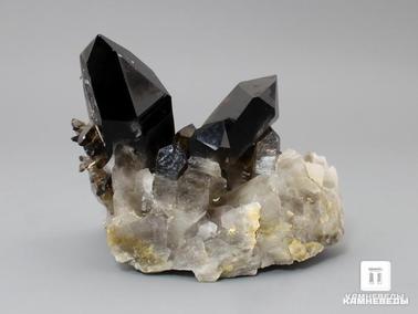 Дымчатый кварц, Раухтопаз. Раухтопаз (дымчатый кварц), друза 8,6х7,1х4,6 см