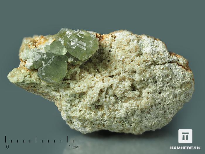 Демантоид, кристаллы на породе 3х1,8х0,9 см, 10-247/12, фото 1