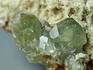 Демантоид, кристаллы на породе 3х1,8х0,9 см, 10-247/12, фото 3