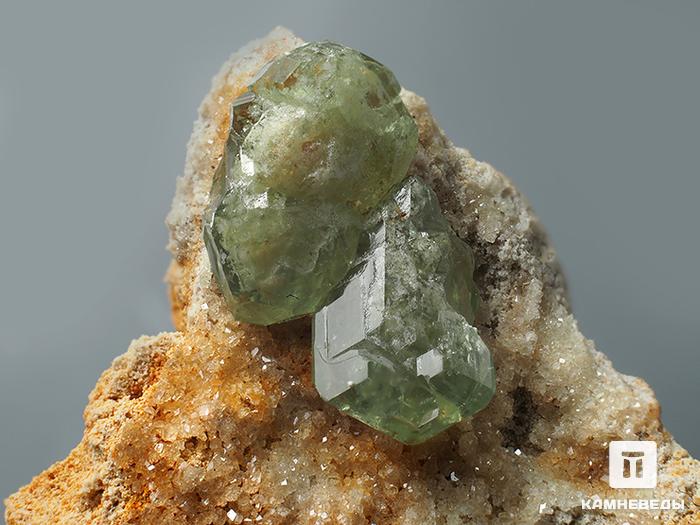 Демантоид, кристаллы на породе 2,3х2,2х1,6 см, 10-247/13, фото 3