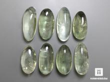 Празиолит (зелёный кварц), галтовка 2,5-3 см