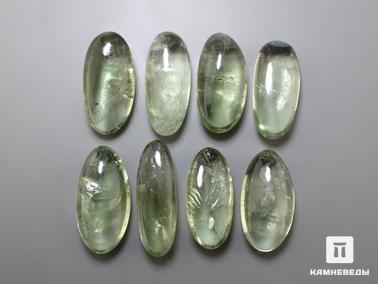 Кварц, Празиолит. Празиолит (зелёный кварц), галтовка 3-3,5 см