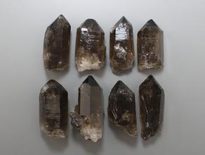Дымчатый кварц (раухтопаз), кристалл 4-5 см, II категория