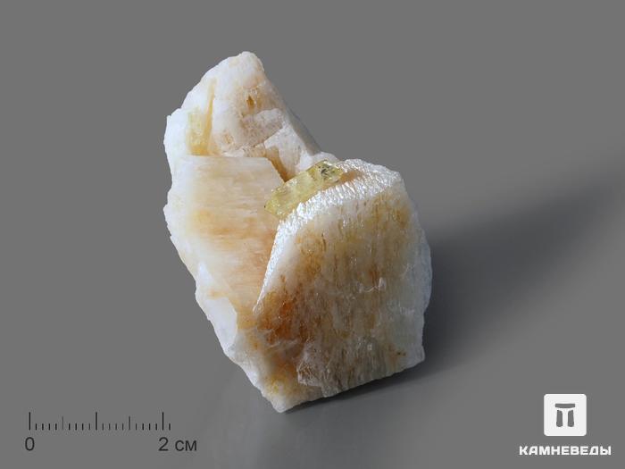 Бразилианит на альбите, 4,9х3,9х3,4 см, 10-246/6, фото 1