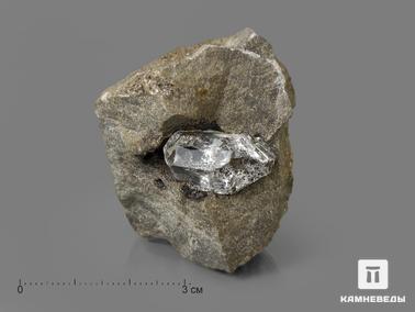 Горный хрусталь, Херкимерский алмаз. Херкимерский алмаз в породе (двухголовый кристалл горного хрусталя), 3,8х3,5х3,5 см