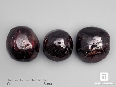 Гранат, Альмандин. Альмандин (гранат), галтовка 3х2,5 см