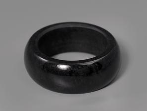 Кольцо из чёрного нефрита, ширина 10-11 мм