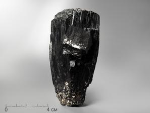 Ильваит, сросток кристаллов 9,7х4,8х4,2 см