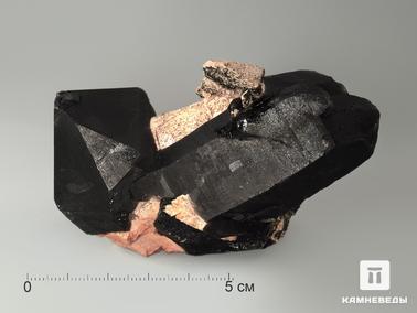 Морион (чёрный кварц), Микроклин. Сросток кристаллов мориона с микроклином, 8,2х4,2х4,3 см