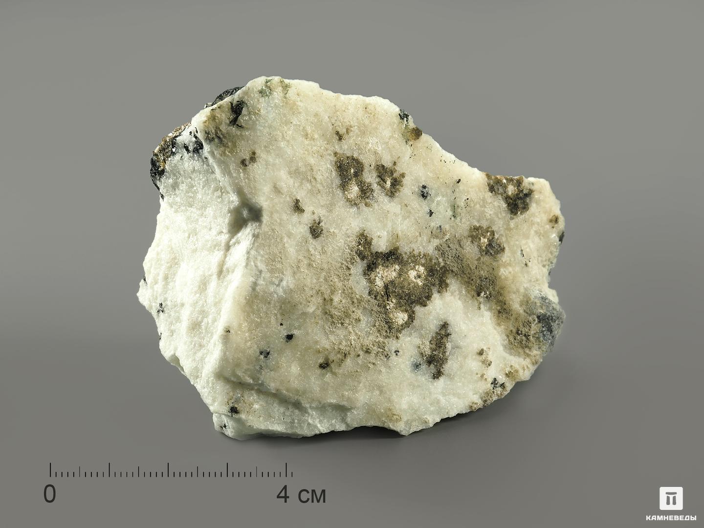 Келдышит с эвдиалитом в альбите, 6,6х4,7х3,5 см