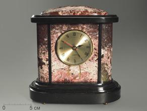 Настольные часы из яшмы и долерита, 18,5х18х10 см