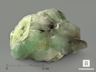 Датолит. Датолит, сросток кристаллов 6,7х5,4х3,8 см