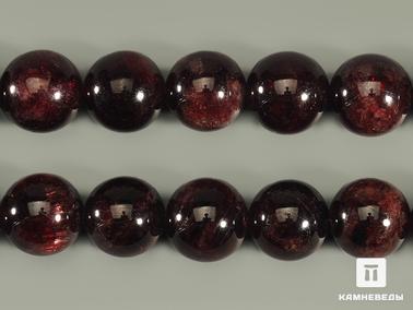 Альмандин, Гранат. Бусины из альмандина (граната), 37 шт. на нитке, 11-12 мм