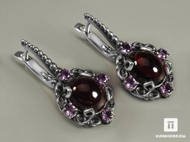 Альмандин, Гранат, Аметист. Серьги с альмандином (гранатом) и огранённым аметистом