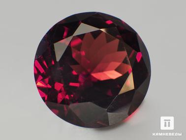 Альмандин, Гранат. Альмандин (гранат), огранка 11х11х6,5 мм (5,9 ct)