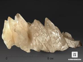 Кальцит, сросток кристаллов 17,2х8,9х7,2 см