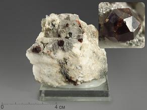 Спессартин (гранат), кристалл на кварце, 6,1х6х3,3 см
