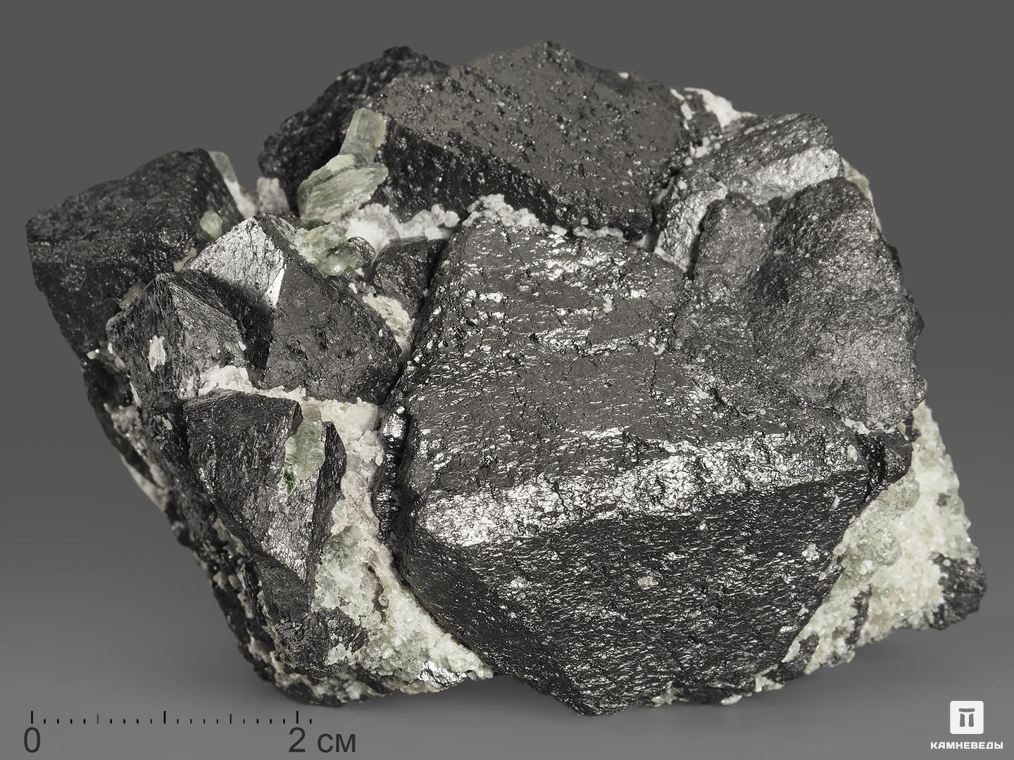 Магнетит, сросток кристаллов 8,8х6х5,9 см горшок совенок бом 8х6х5 5см