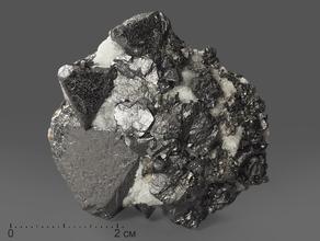 Магнетит, сросток кристаллов 4х3,5х3 см