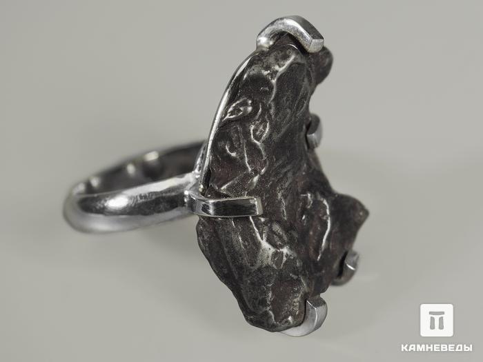 Кольцо с метеоритом Сихотэ-Алинь, 2,1х1,4 см, 11168, фото 1