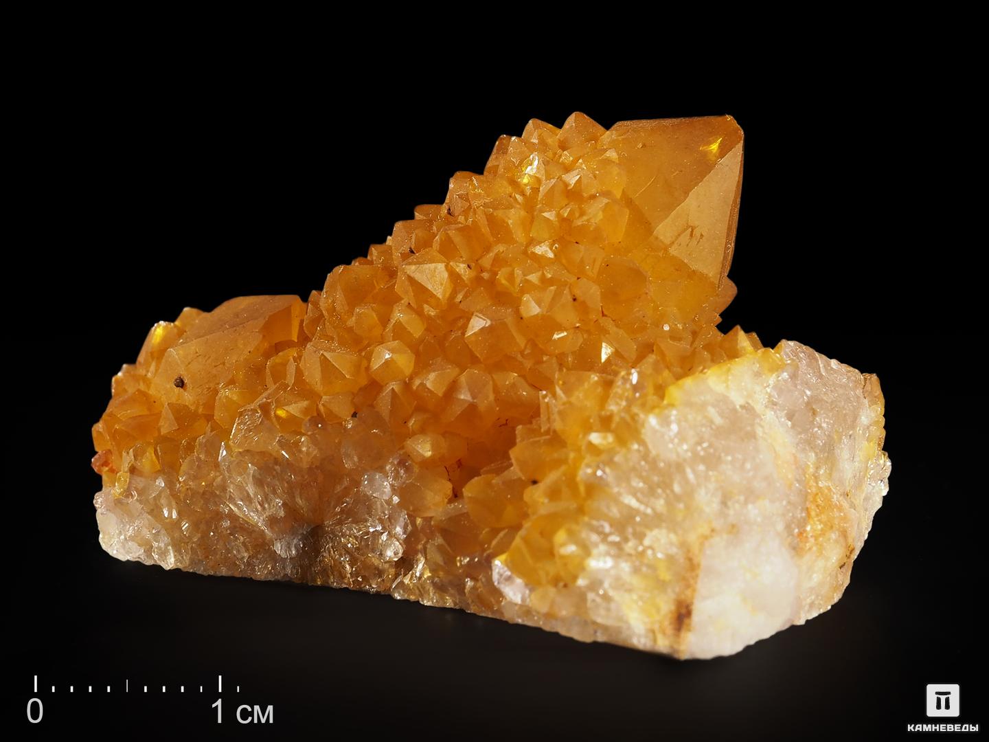 Цитриновидный кварц (кактусовый), сросток кристаллов 4,8х3,3х2,7 см