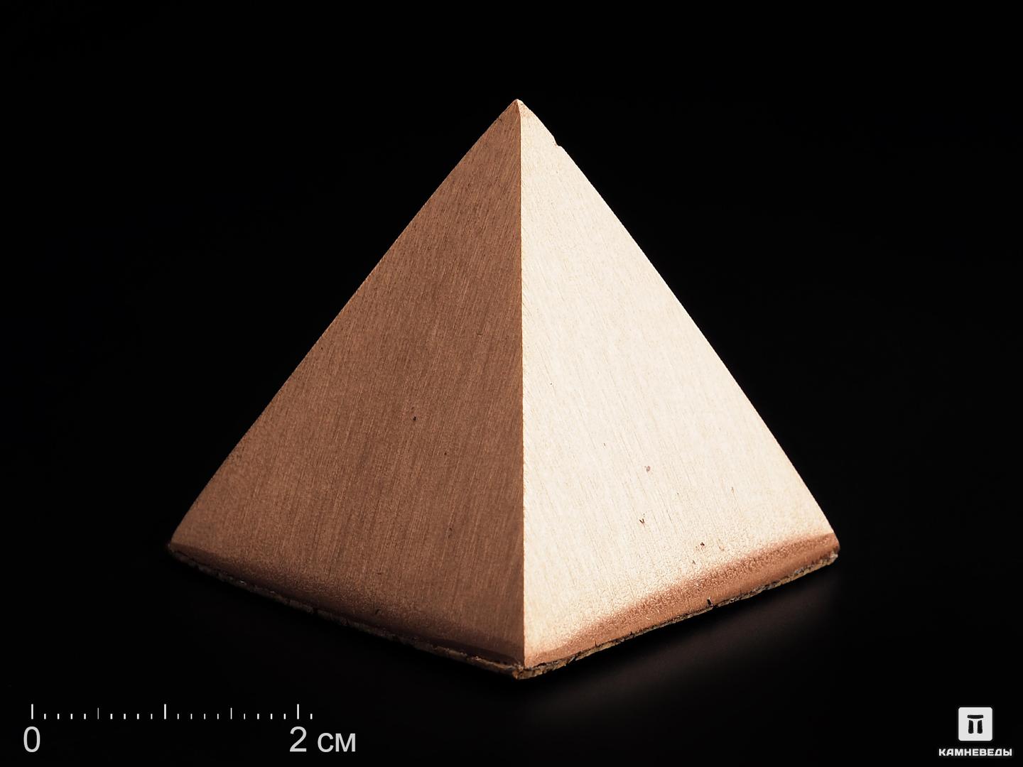 Пирамида из самородной меди, 3,7х3,7х3,7 см медаль на бархатной подложке