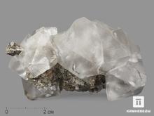 Флюорит, сросток кристаллов на породе 8х4,8х4 см